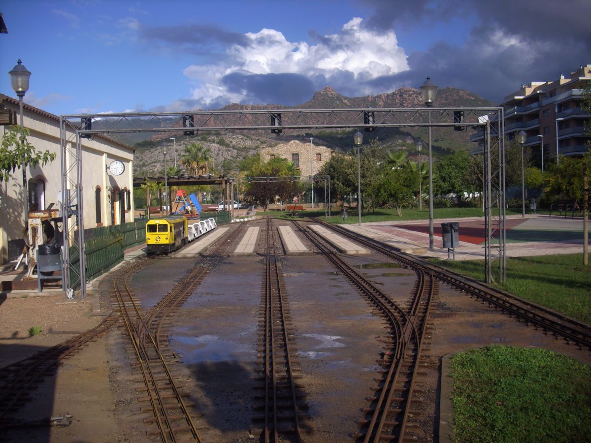 La Plaça del Trenet en Benicàssim, un encuentro con trenes en miniatura