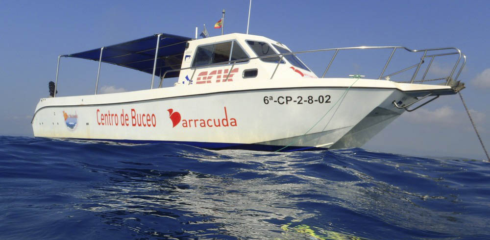 Islas Columbretes  con Cuatro Barracuda