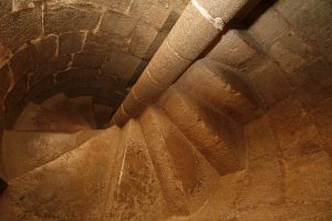 El Fadrí Castellón escaleras