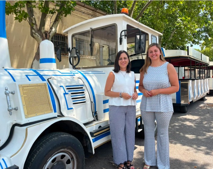 El tren turístico de Castellón estrena una ruta por la Marjalería para impulsar el turismo de Castellón este verano